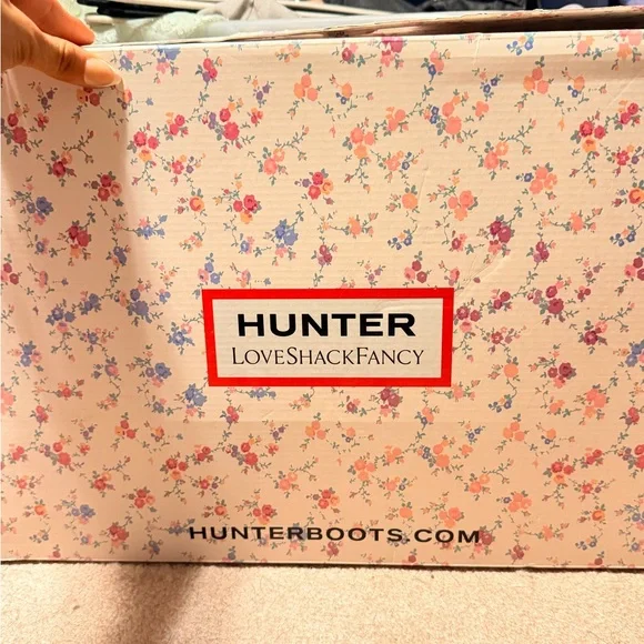 LoveShackFancy x Hunter Collab Floral Rain Boots with Pink Patchwork NEW IN BOX - Picture 4 of 7